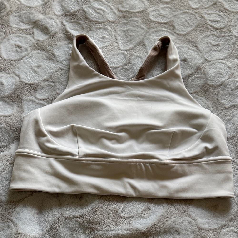 Women's Cream High-Neck Sports Bra